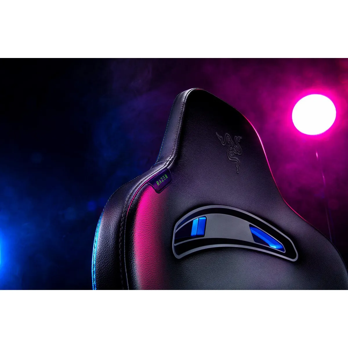 Razer RZ38-03720300-R3G1 Enki 21" ultraszéles ülőfelület 110 fokos vállívek deréktámasz 152 fokos dőlés memóriahabos fejtámasz #2